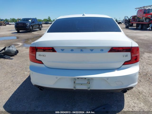 LVY982AK0JP020021 Volvo S90 T5 Momentum