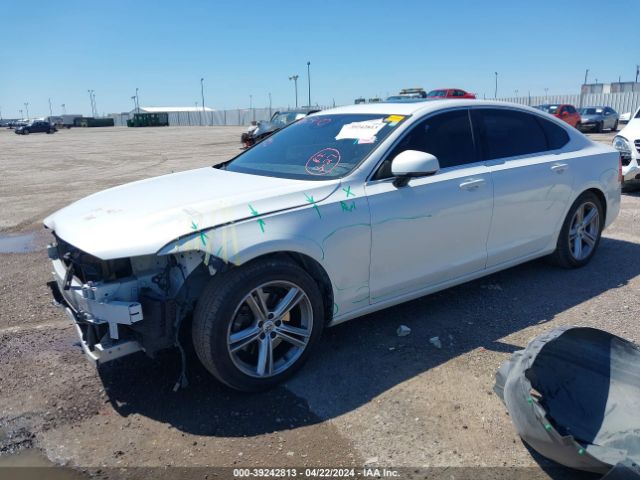 LVY982AK0JP020021 Volvo S90 T5 Momentum