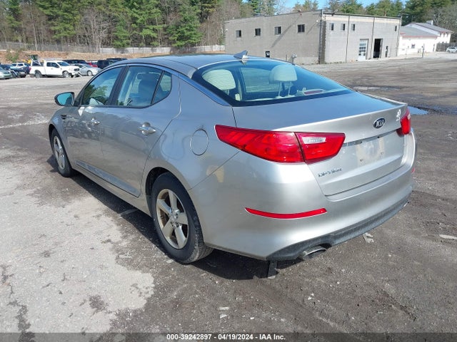 KIA Optima Lx 2015 KNAGM4A74F5571599 Image 3