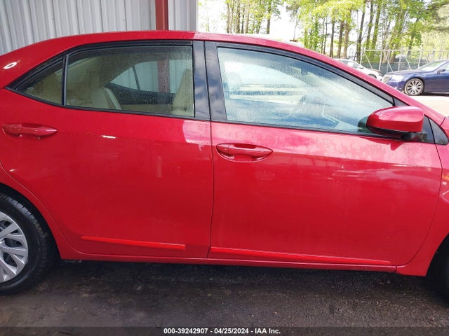 Toyota COROLLA LE 2018 5YFBURHE1JP767526 Image 14