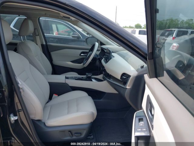 5N1BT3CA4PC840924 Nissan Rogue Sl Fwd