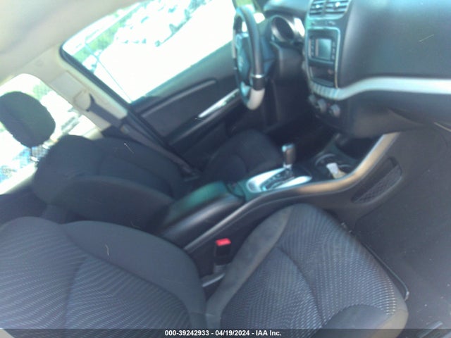 Dodge JOURNEY SE 2018 3C4PDCAB4JT474199 Image 5