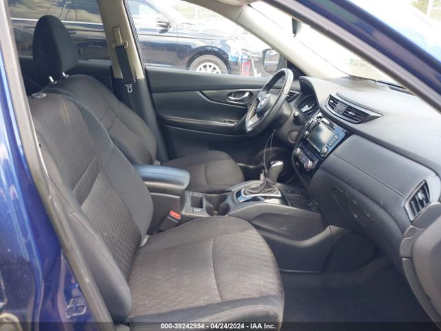 5N1AT2MT6KC787755 Nissan ROGUE SV