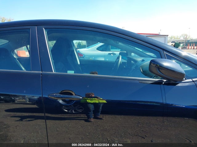 KIA FORTE LX 2017 3KPFK4A72HE033074 Image 13