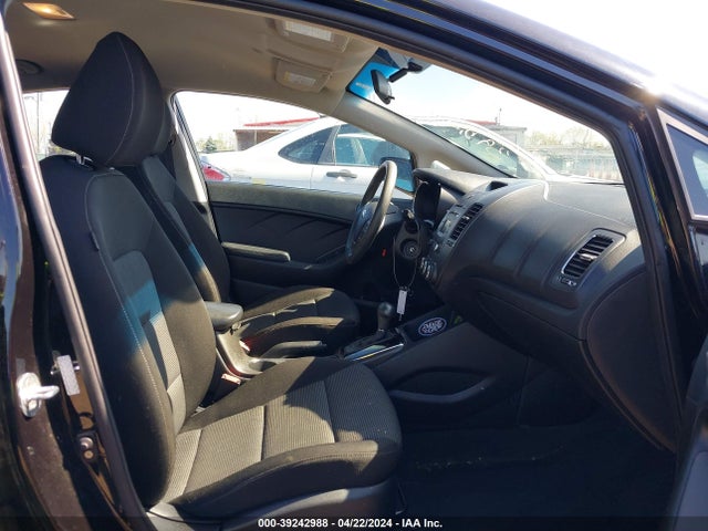 KIA FORTE LX 2017 3KPFK4A72HE033074 Image 5