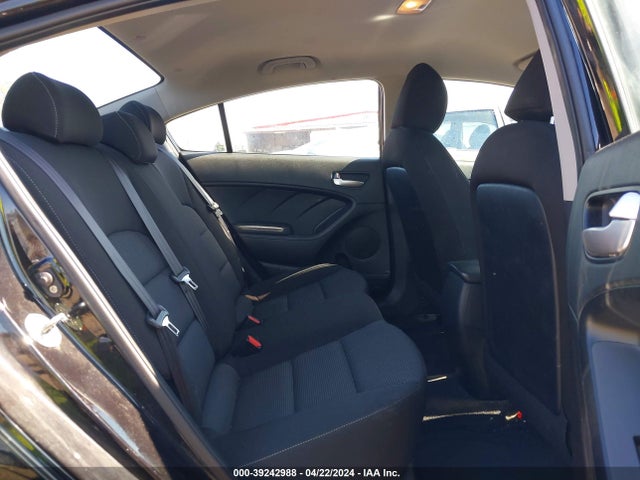 KIA FORTE LX 2017 3KPFK4A72HE033074 Image 8