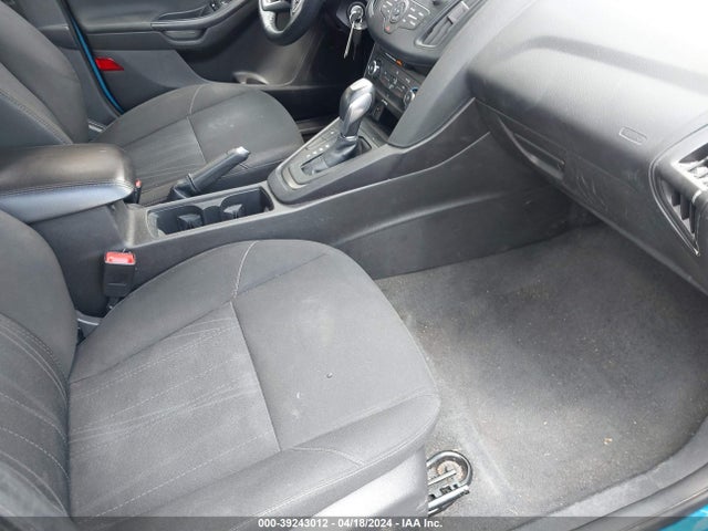 Ford FOCUS SE 2015 1FADP3F23FL322474 Image 5