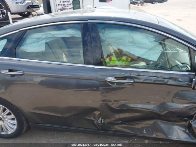 3FA6P0PU3GR134581 Ford Fusion Energi Se Luxury