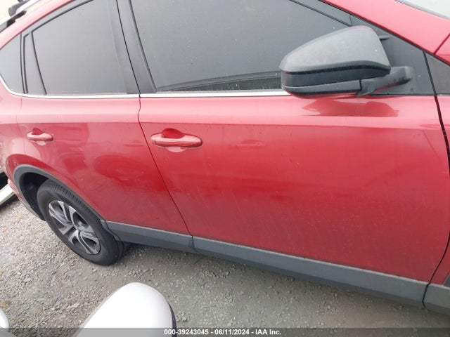 Toyota RAV4 LE 2017 JTMZFREV5HJ137276 Image 14