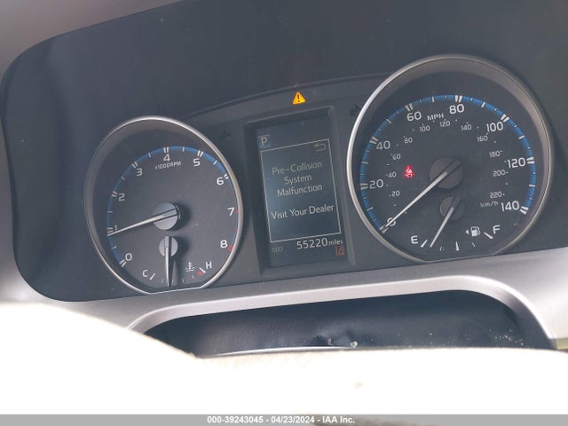 Toyota RAV4 LE 2017 JTMZFREV5HJ137276 Image 16