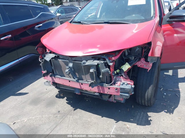 Toyota RAV4 LE 2017 JTMZFREV5HJ137276 Image 6