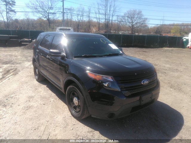 Ford Utility Police Interceptor 2015 1FM5K8AR8FGC68415 Image 1