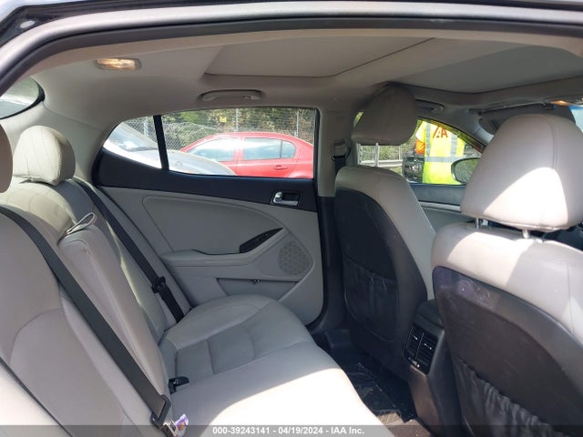 KIA OPTIMA EX 2015 5XXGN4A79FG509837 Image 8