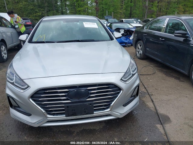 Hyundai SONATA SE 2018 5NPE24AF7JH682955 Image 12