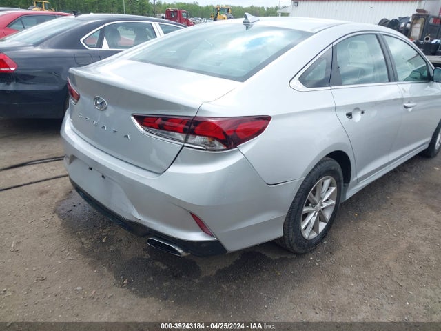 Hyundai SONATA SE 2018 5NPE24AF7JH682955 Image 4