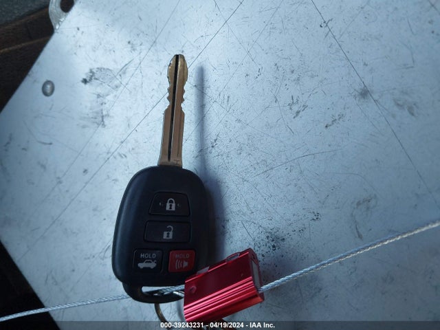 Toyota COROLLA LE 2015 5YFBURHE8FP348970 Image 11