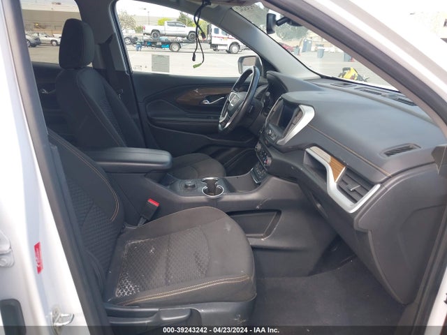 3GKALMEV7LL135057 GMC Terrain Fwd Sle