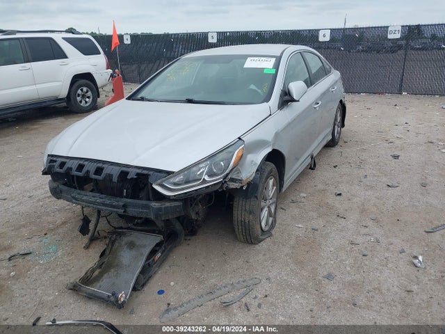 Hyundai SONATA SE 2018 5NPE24AFXJH624600 Image 2