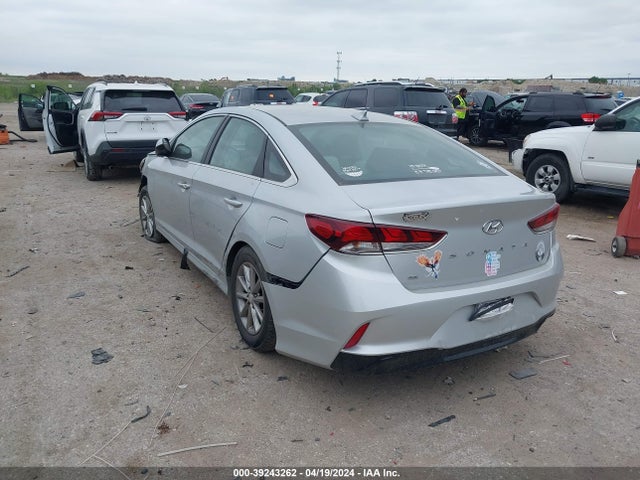 Hyundai SONATA SE 2018 5NPE24AFXJH624600 Image 3
