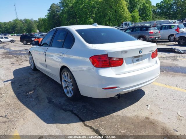 WBA3B1C5XEPV79434 BMW 320i