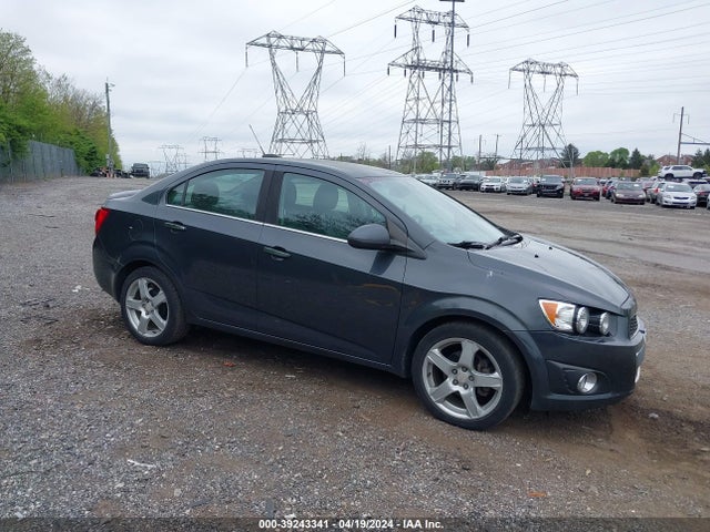 Chevrolet Sonic Ltz Auto 2015 1G1JE5SB4F4212413 Image 1