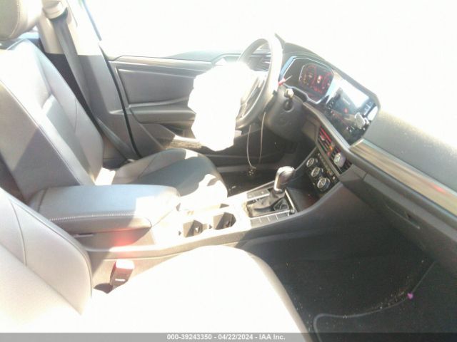 3VWEB7BU9KM163123 Volkswagen Jetta 1.4t Sel