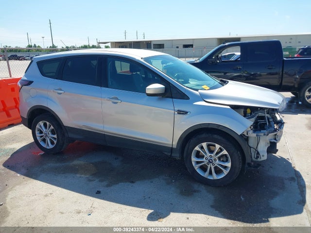 Ford ESCAPE SE 2017 1FMCU9G92HUB04242 Image 14