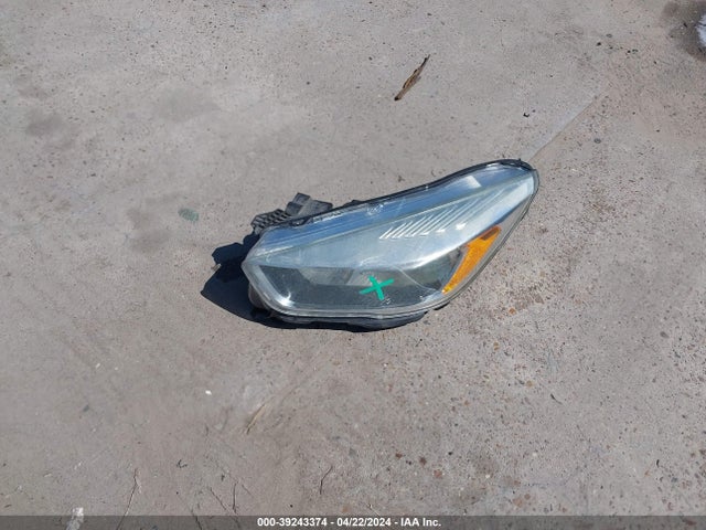 Ford ESCAPE SE 2017 1FMCU9G92HUB04242 Image 12