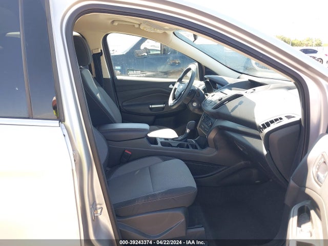 Ford ESCAPE SE 2017 1FMCU9G92HUB04242 Image 5