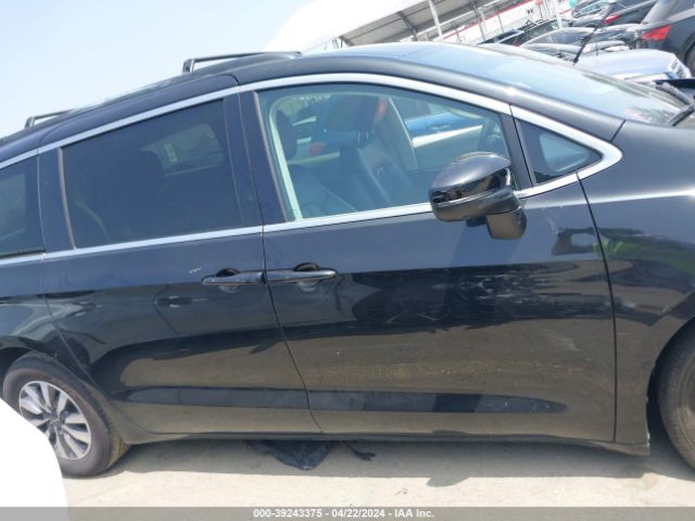 2C4RC1L72PR510119 Chrysler Pacifica Hybrid Touring L