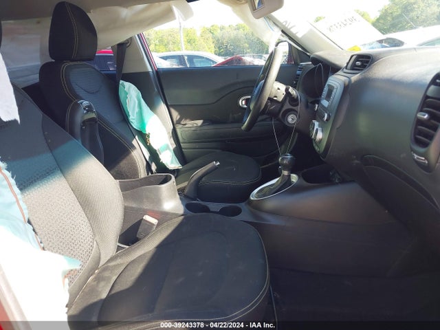 KIA SOUL + 2015 KNDJP3A50F7783574 Image 5