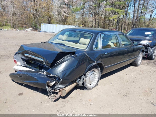 2000 JAGUAR XJ8 SAJDA24C6YLF19177 Photo 3