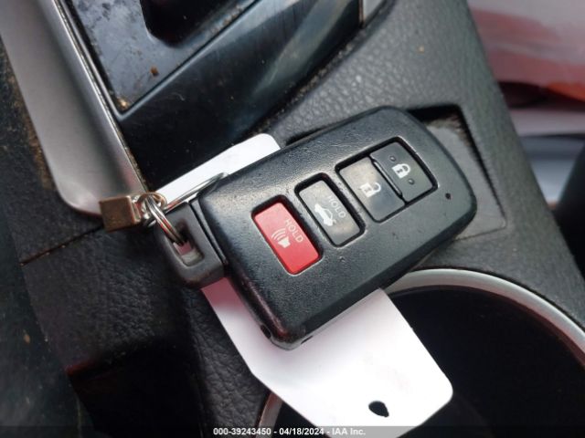 5YFBURHE9EP099996 Toyota Corolla Le Premium
