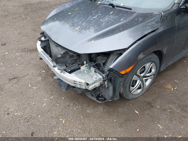 Honda Civic Lx 2018 19XFC2F57JE042061 Image 17