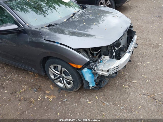 Honda Civic Lx 2018 19XFC2F57JE042061 Image 18