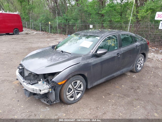 Honda Civic Lx 2018 19XFC2F57JE042061 Image 2
