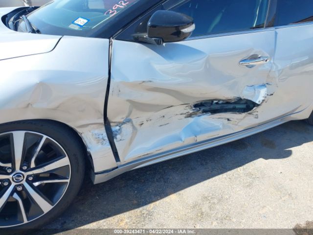 1N4AA6AV1KC369049 Nissan Maxima 3.5 Sl