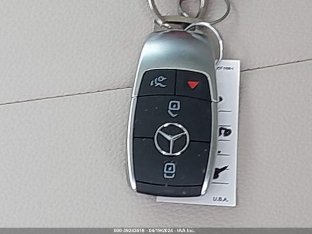 W1N4M4HB1PW292325 Mercedes-Benz Glb 250 4matic