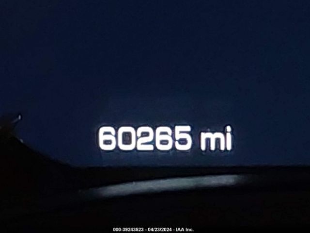 2017 CADILLAC ESCALADE 1GYS4BKJXHR357489 Photo 6