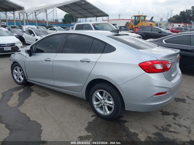 Chevrolet Cruze Ls Auto 2018 1G1BC5SM2J7149363 Image 3