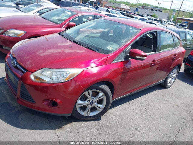 Ford FOCUS SE 2014 1FADP3K23EL190353 Image 2