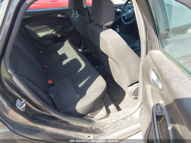 Ford FOCUS SE 2016 1FADP3F21GL357919 Image 8