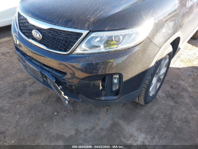 5XYKUDA7XFG602665 KIA Sorento Ex V6