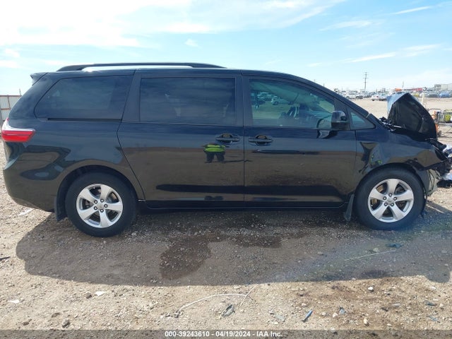 Toyota Sienna Le 8 Passenger 2015 5TDKK3DC0FS582146 Image 13