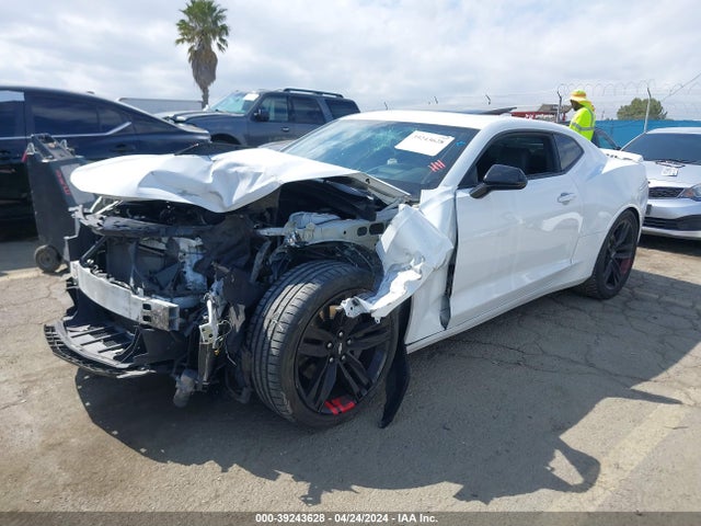 Chevrolet CAMARO 2SS 2018 1G1FH1R79J0107454 Image 2