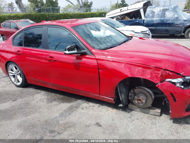 BMW 320i 2016 WBA8E1G51GNU11705 Image 13
