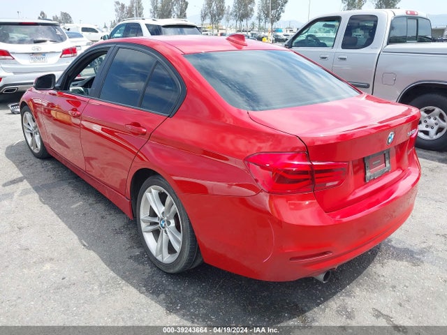 BMW 320i 2016 WBA8E1G51GNU11705 Image 3