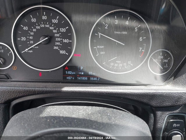 BMW 320i 2016 WBA8E1G51GNU11705 Image 7