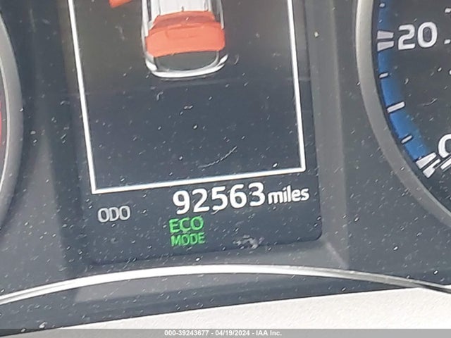 Toyota RAV4 LE 2018 2T3ZFREV4JW521010 Image 15