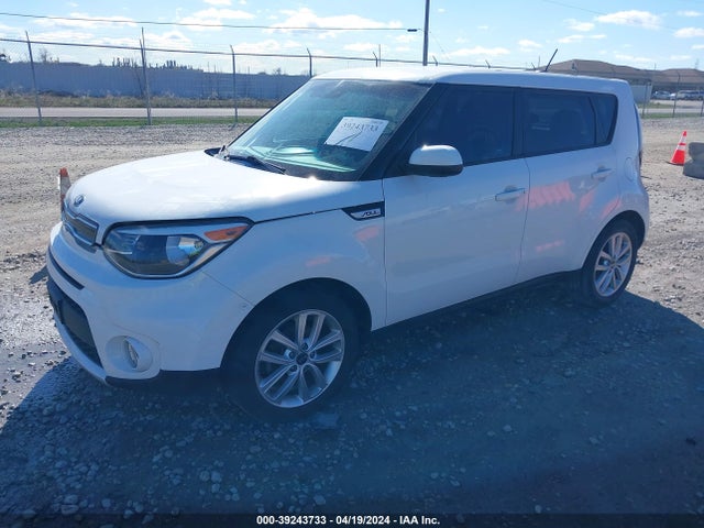 KIA SOUL + 2018 KNDJP3A56J7900910 Image 2